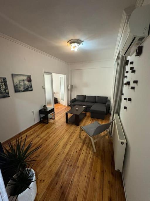Lucky House Apartment Tesalonika Bagian luar foto