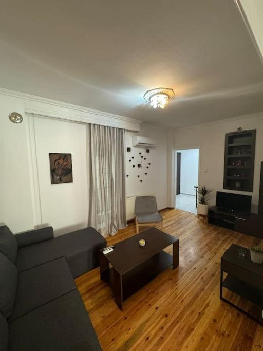 Lucky House Apartment Tesalonika Bagian luar foto